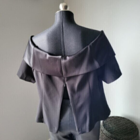 Black Satin Off Shoulder Blouse NWT Sz XL - Picture 9 of 14